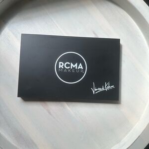 RMCA VK Foundation/Concealer Palette #11 - MUA RETIREMENT SALE!